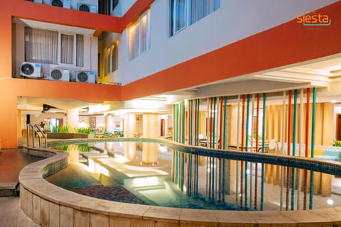 Pool view, Swimming pool