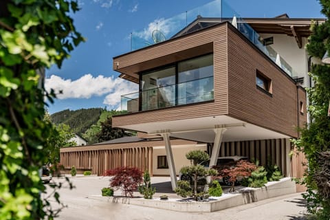 Property building, Summer