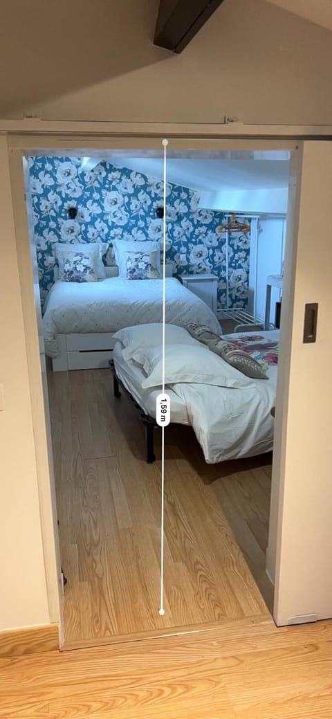 Centre d'énergies Bed and Breakfast in Pernes-les-Fontaines