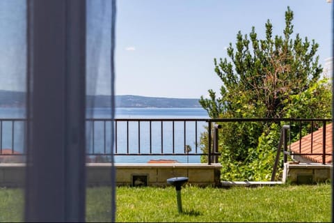 Villa La Domazet Apartment in Podstrana