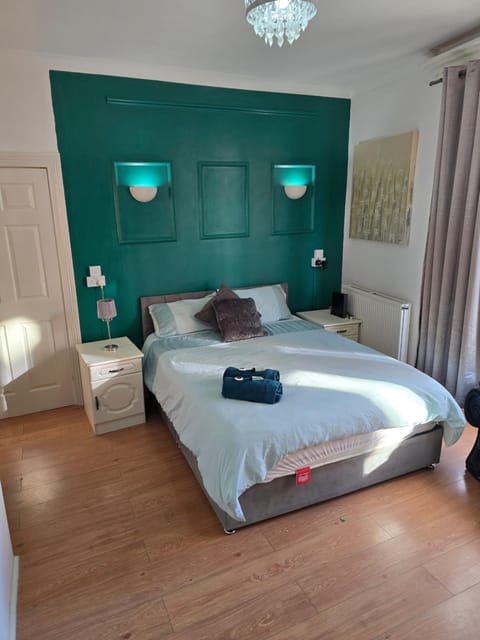 Spacious Double Room in Anfield Vacation rental in Liverpool