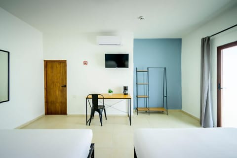TV and multimedia, Bedroom, air conditioner