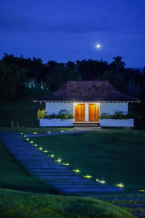 Facade/entrance, Natural landscape