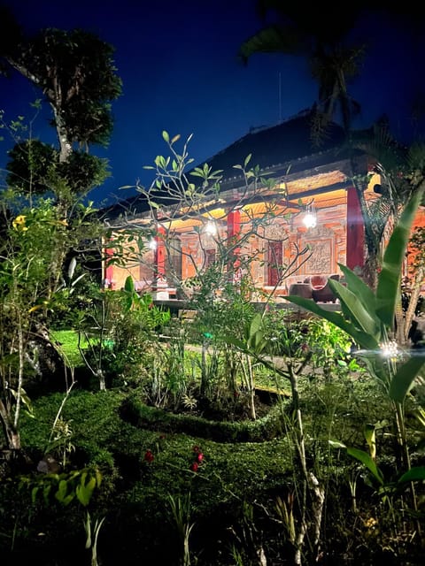 Subak Tabola Villa Bed and Breakfast in Sidemen