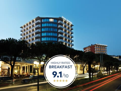 Property building, Breakfast