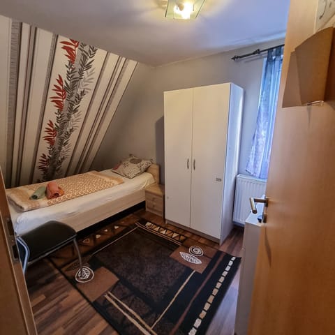 Pension Haus am Malesfelsen Bed and Breakfast in Albstadt