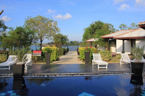 Garden, Lake view, Swimming pool