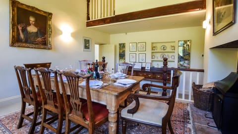 Decorative detail, Dining area