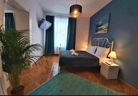 Bed, TV and multimedia