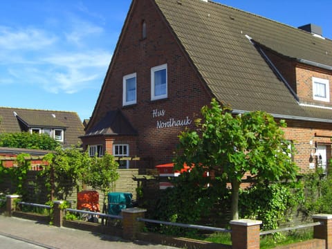 Property building, Spring