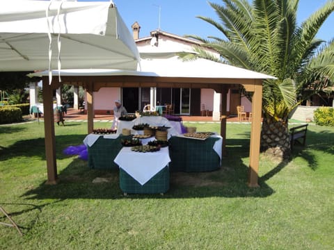 Agriturismo La Valle Di Ceri Farm Stay in Lazio