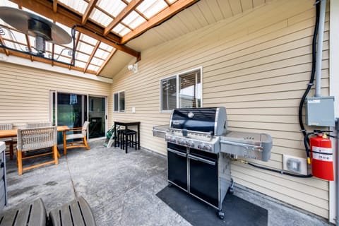 Wecoma Beach Retreat House in Devils Lake