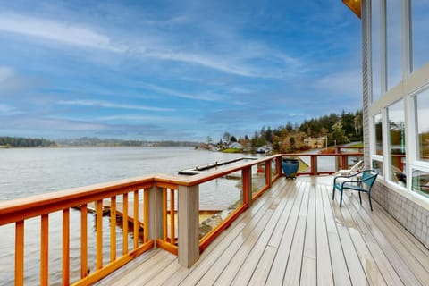 Lucy's Lagoon House in Devils Lake