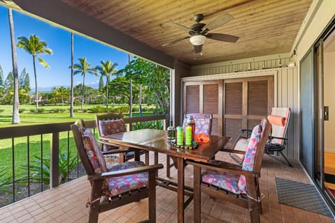 Patio, Day, View (from property/room), Seating area, furniture