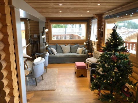 Chalet 3* de charme 6 chambres, Wi-Fi, proche pistes - FR-1-513-21 Chalet in Les Allues