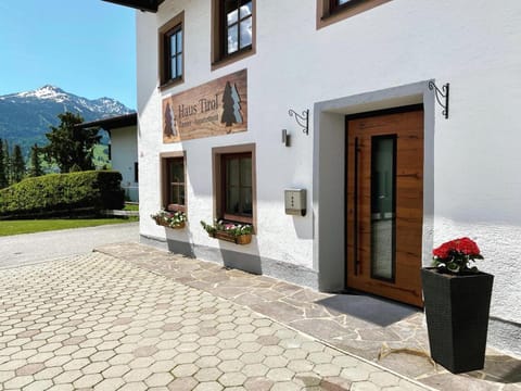 Property building, Facade/entrance, Mountain view