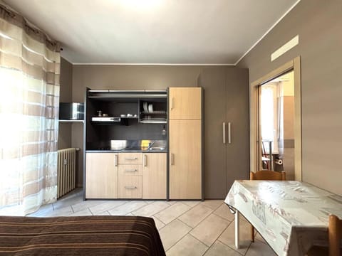 Kitchen or kitchenette, wardrobe