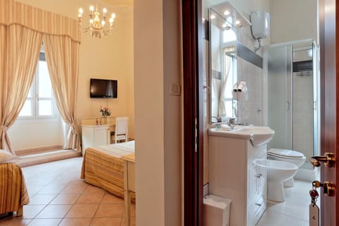 Chiaro Di Luna viale Italia Bed and Breakfast in Sassari