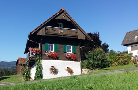 Property building, Natural landscape, Garden