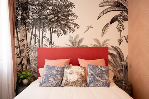Bed, Decorative detail, Bedroom