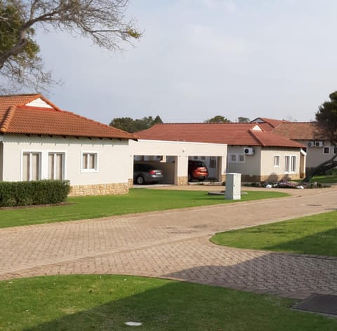 Property building, Parking