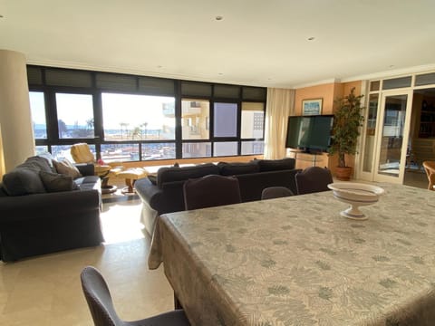 4 bedroom apartment close by beach in Fuengirola Apartment in Fuengirola