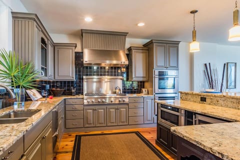 Pelican Paradise - Unit A House in Seacrest