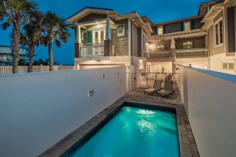 Pelican Paradise House in Seacrest