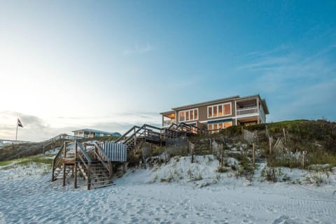 Pelican Paradise House in Seacrest