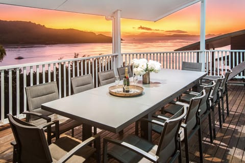View (from property/room), Balcony/Terrace, Sea view