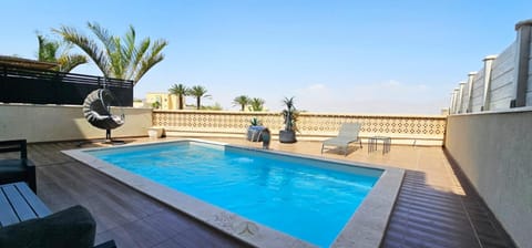 Natural landscape, View (from property/room), Balcony/Terrace, Swimming pool