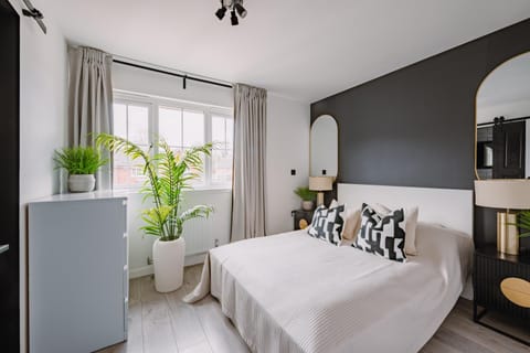 Emirates ApartHOUSE Apartment in Glasgow