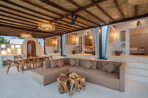 Aquavista Ceningan Campground/ 
RV Resort in Nusapenida