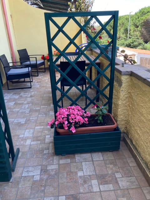 View (from property/room), Balcony/Terrace