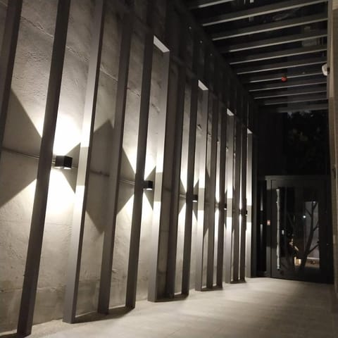 Facade/entrance