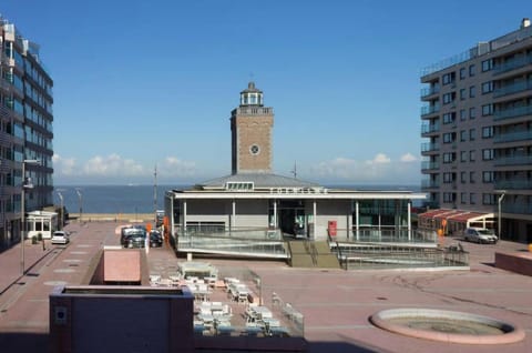 City view, Sea view