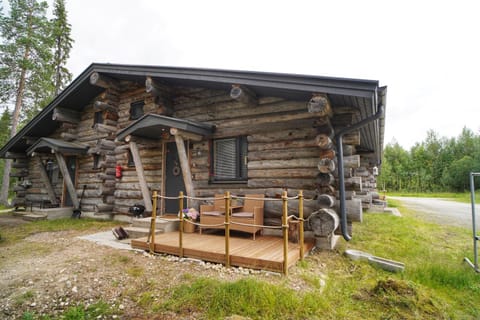 Property building, Patio, Garden