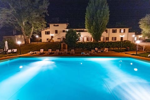 Abadia Farneto Farm Stay in Umbria