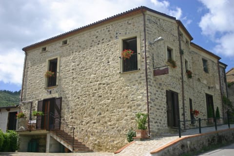 Facade/entrance, Facade/entrance