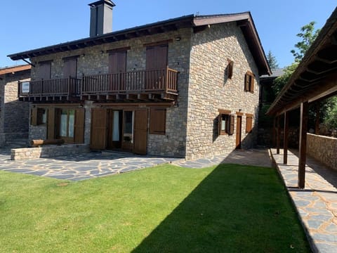 Property building, Garden view