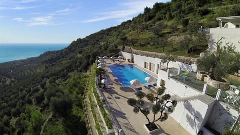 Garden, Balcony/Terrace, Swimming pool