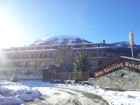 Property building, Winter