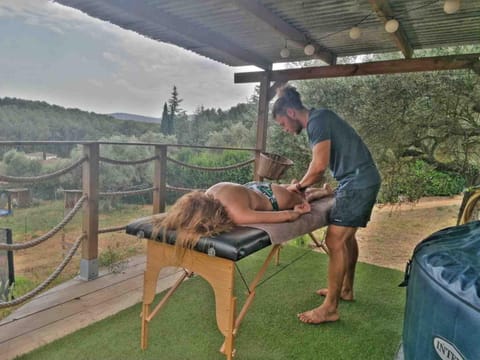 People, Massage, Spa and wellness centre/facilities