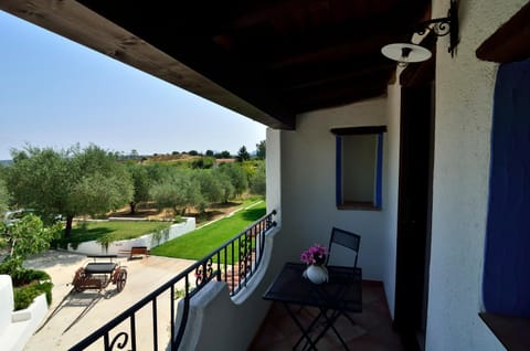 Day, Balcony/Terrace, Garden view