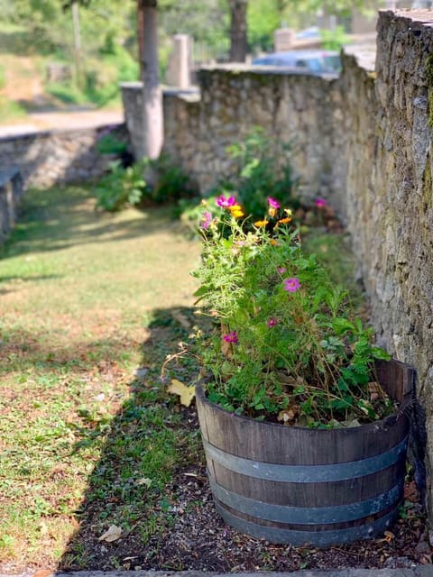 Πέτρινο παραδοσιακό σπίτι "Χιονάτη" House in North Macedonia
