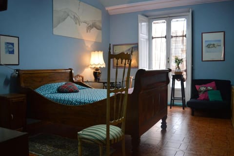 Bed, Library, Bedroom