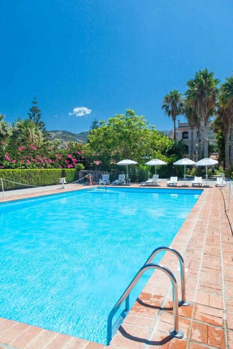 Pool view, Swimming pool