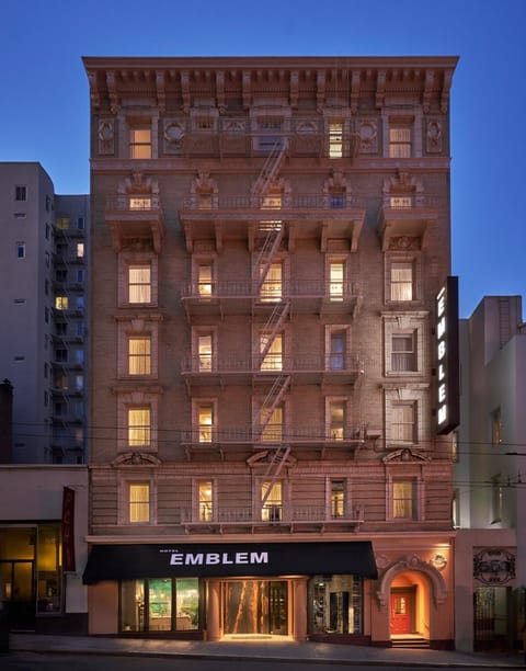 Property building, Facade/entrance