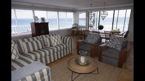 Seating area, Sea view