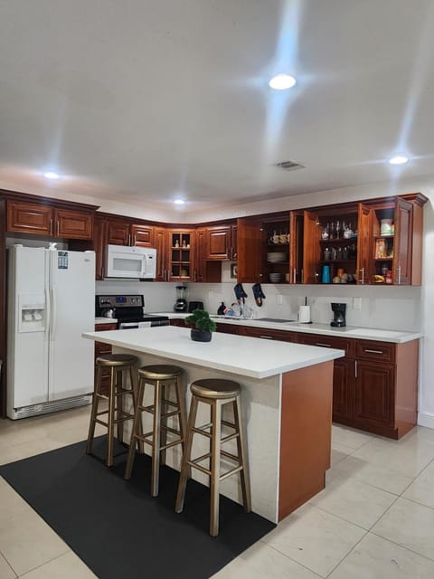 The Jazzy Escape House in North Miami Beach